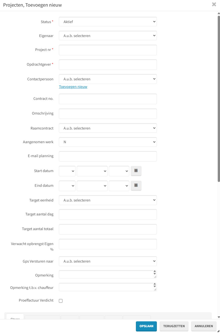 Aanmaakformulier voor een project in TMS, met de verplichte velden Status, Project nr en Opdrachtgever en onderaan de knop Opslaan.